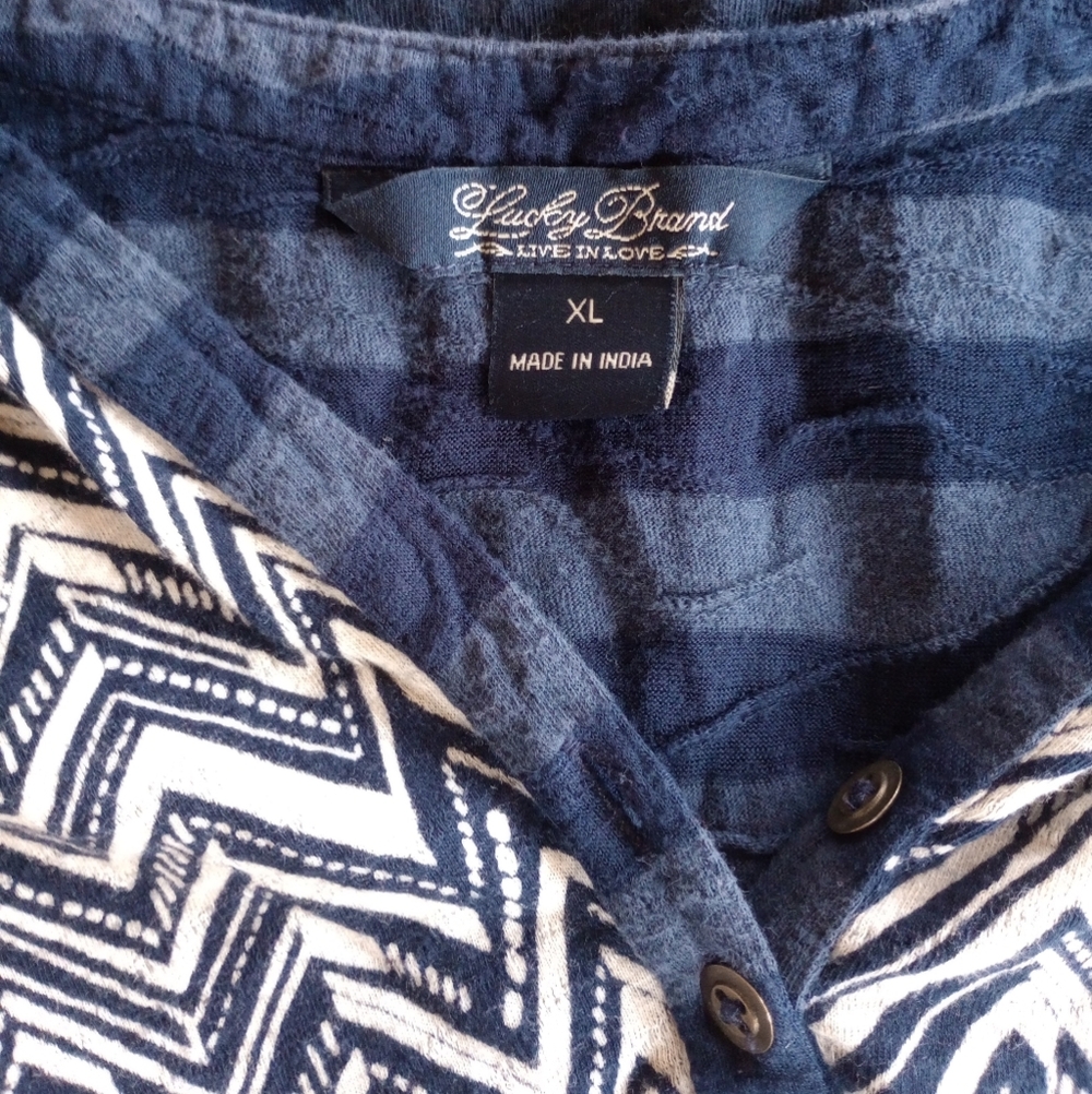 Lucky Brand▪️Chevron & Stripe Sleeveless Top - Picture 5 of 6